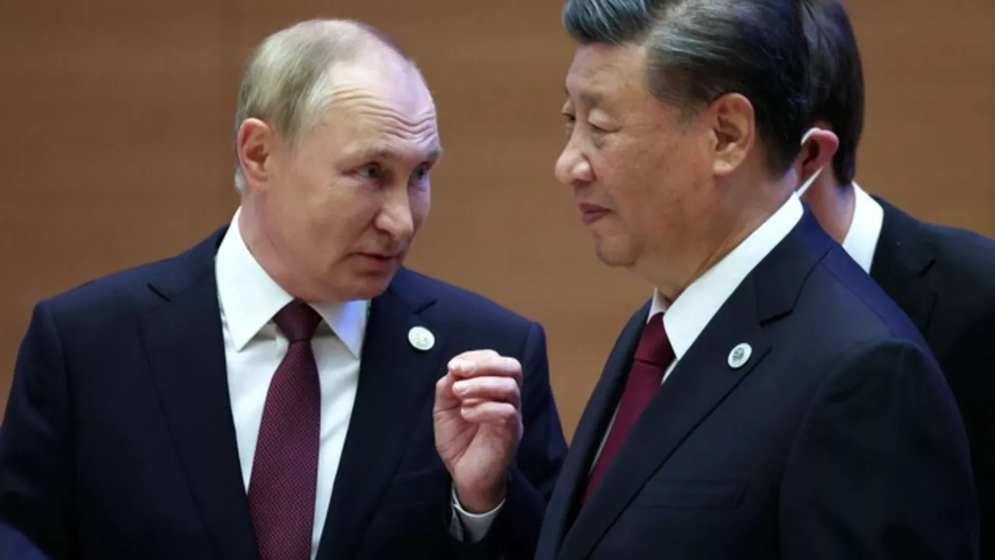 Фото: президент России Владимир Путин, Председатель КНР Си Цзиньпин/Скриншот
