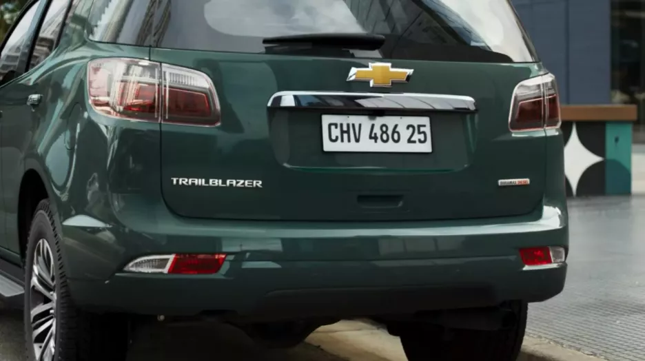 Chevrolet Trailblazer 2025 задня частина.