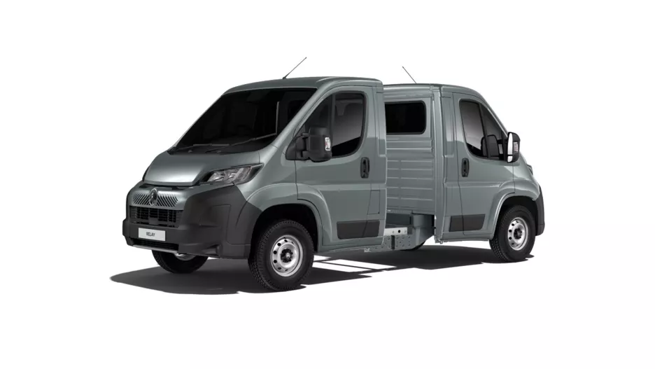 Citroen Relay Back-to-Back кабины.