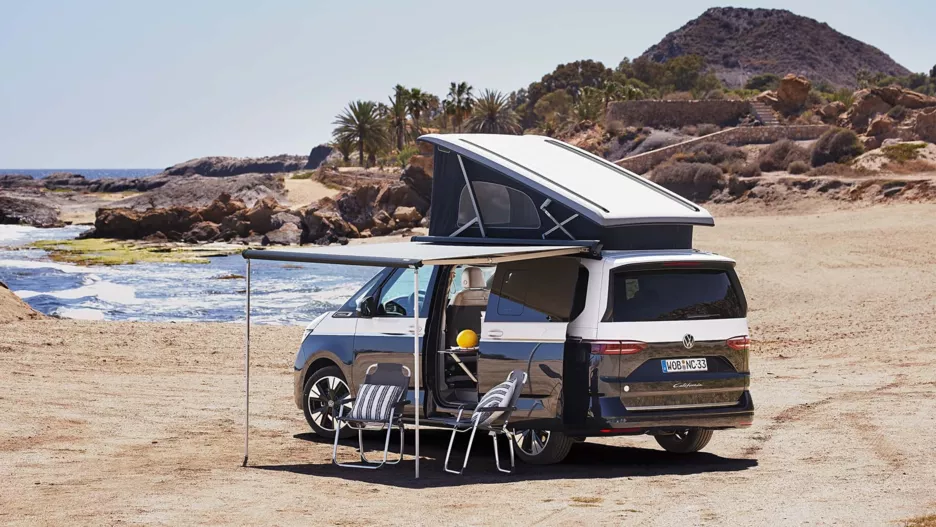 Volkswagen California задня частина.