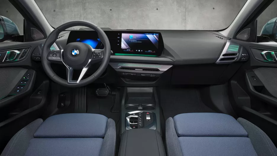 BMW 1 Series интерьер.