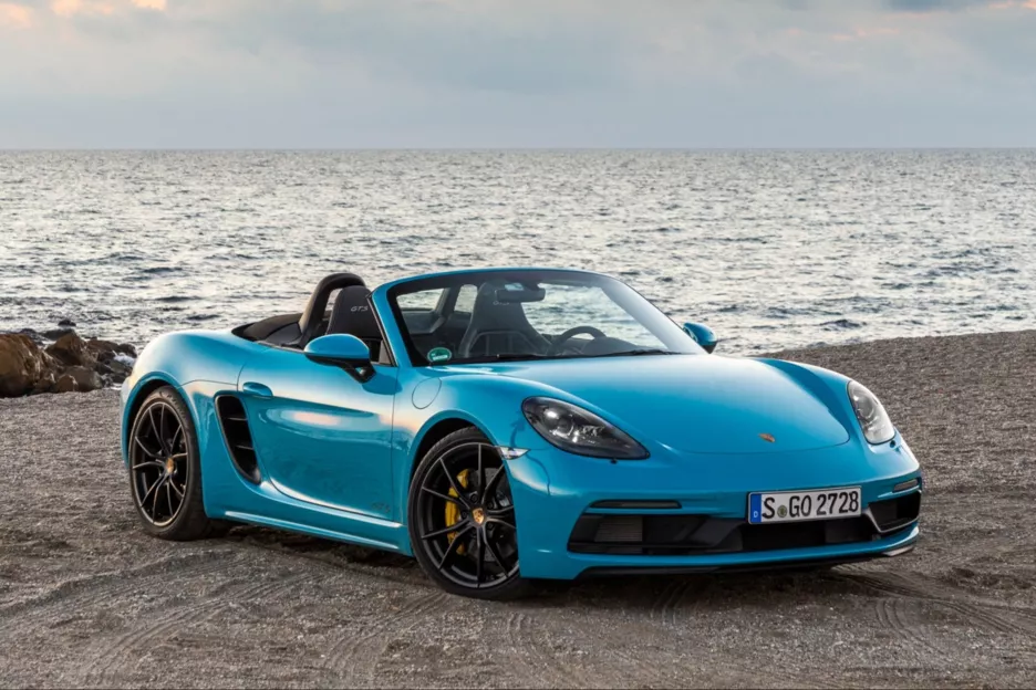 Porsche 718 Boxster.