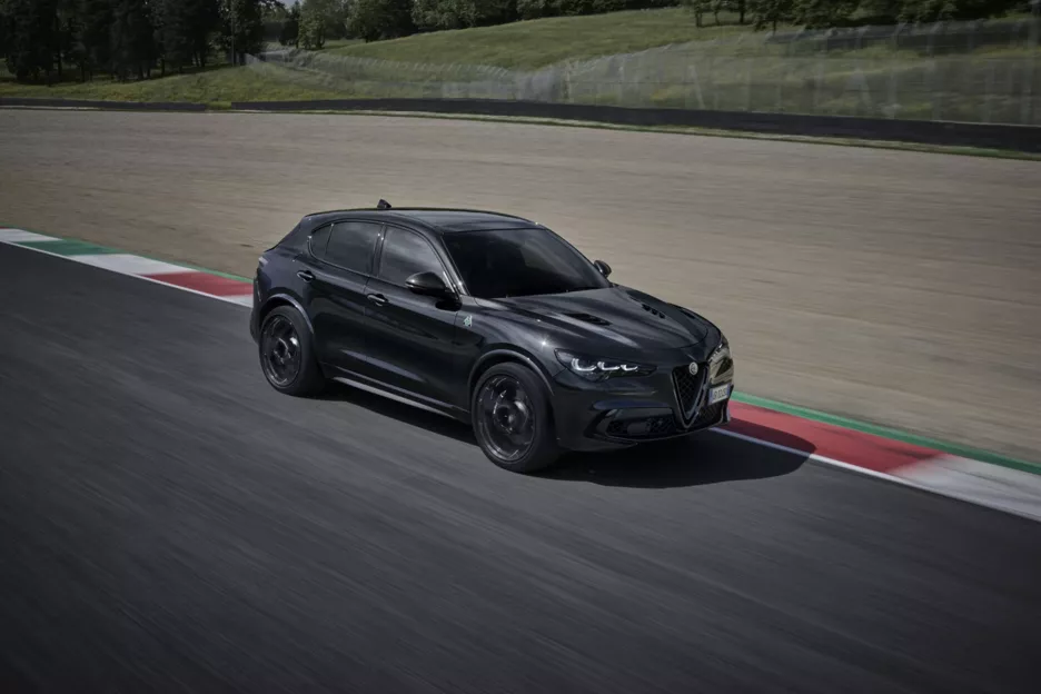 Alfa Romeo Stelvio Quadrifoglio.