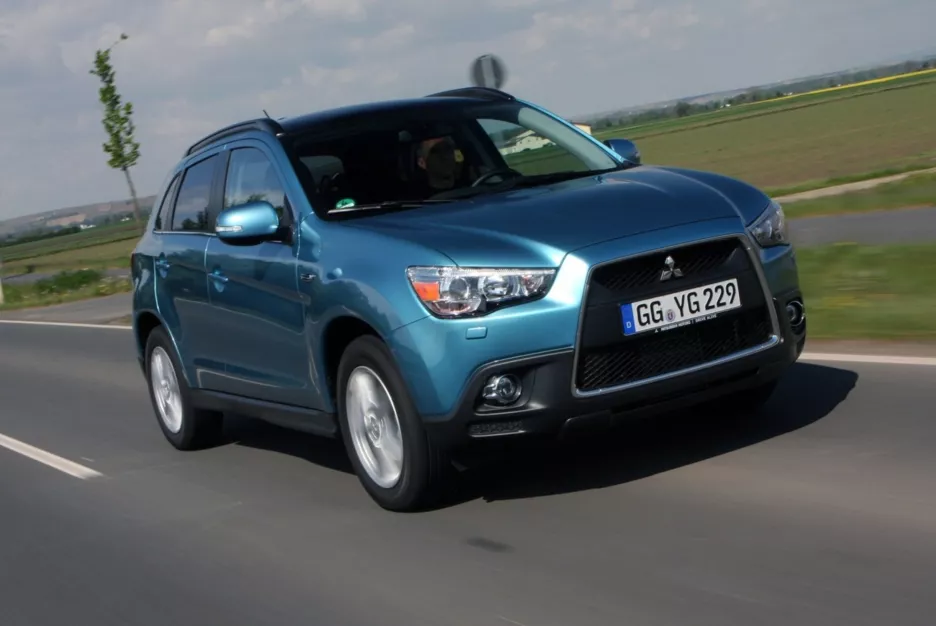 Mitsubishi ASX.