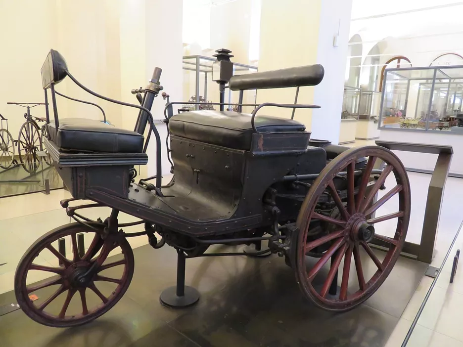 Peugeot Serpollet Tricycle.