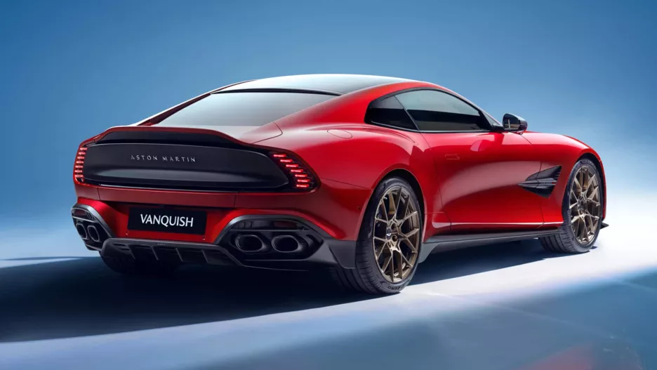 Aston Martin Vanquish задня частина.