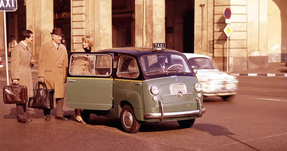 Fiat 600 Multipla.